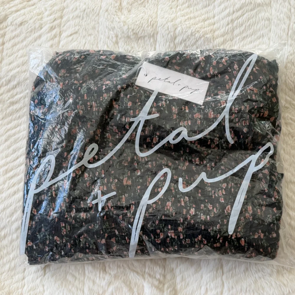 Petal & Pup Edwina Floral Long Sleeve Tiered Midi Dress Medium - Picture 3 of 4